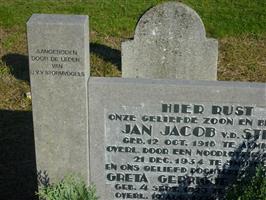 Grafsteen Jan Jacob Stelt (Stormvogels)